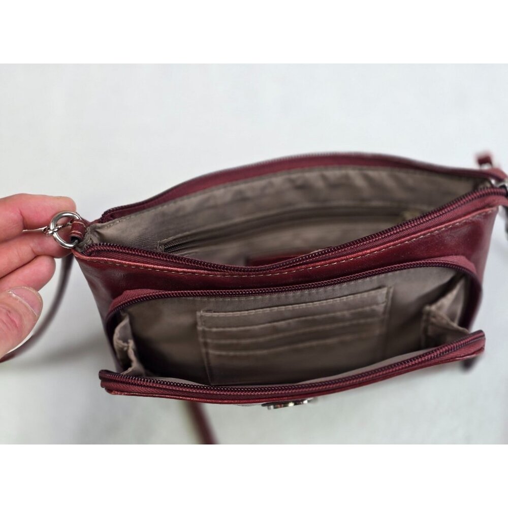Relic Brick Red Faux Leather Crossbody Bag - Picture 2 of 5